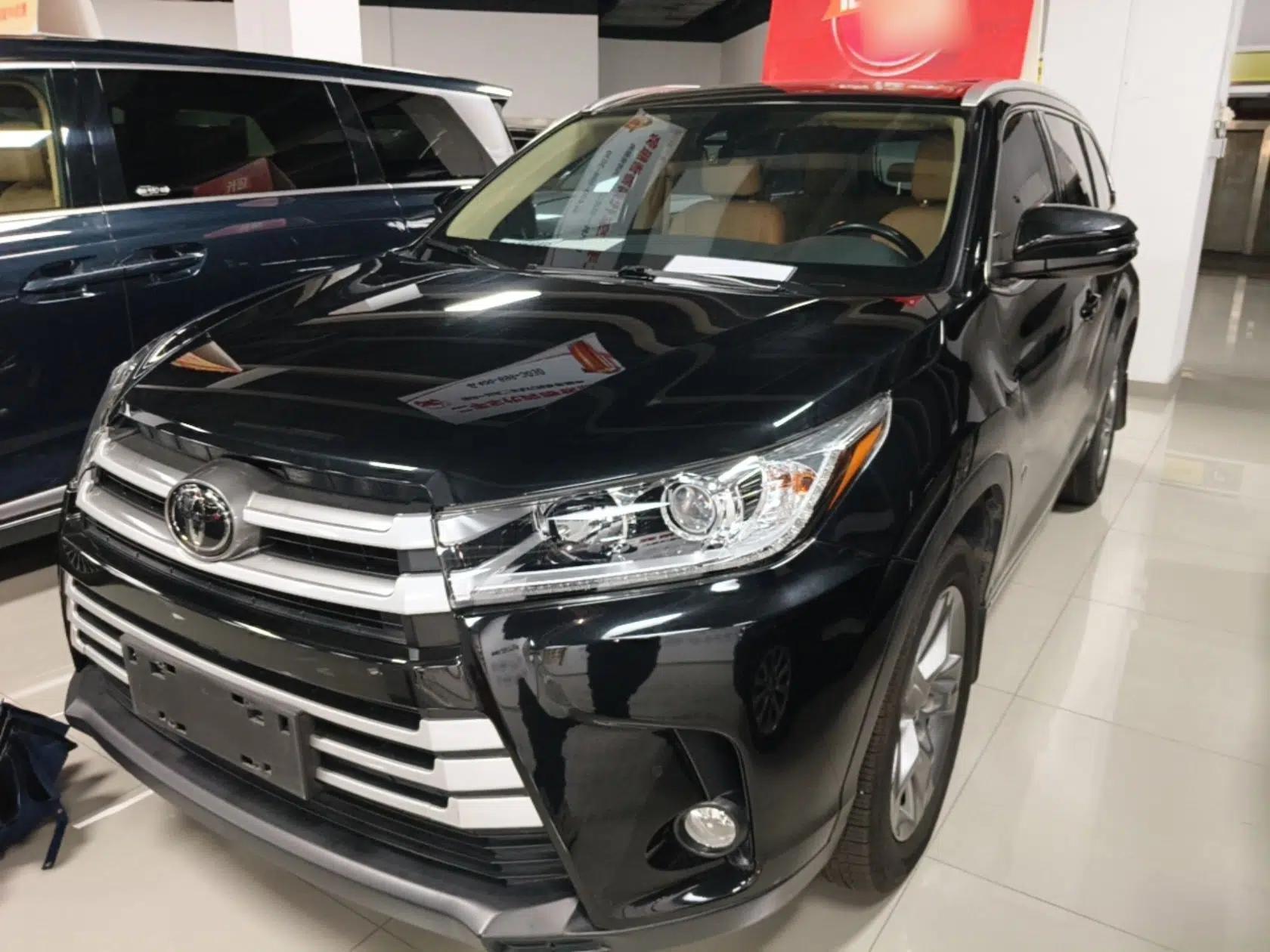 Used Toyota Highlander 2018 2.0T Four-Wheel Drive Luxury Version 7 Seats China VI Standard — миниатюра 1