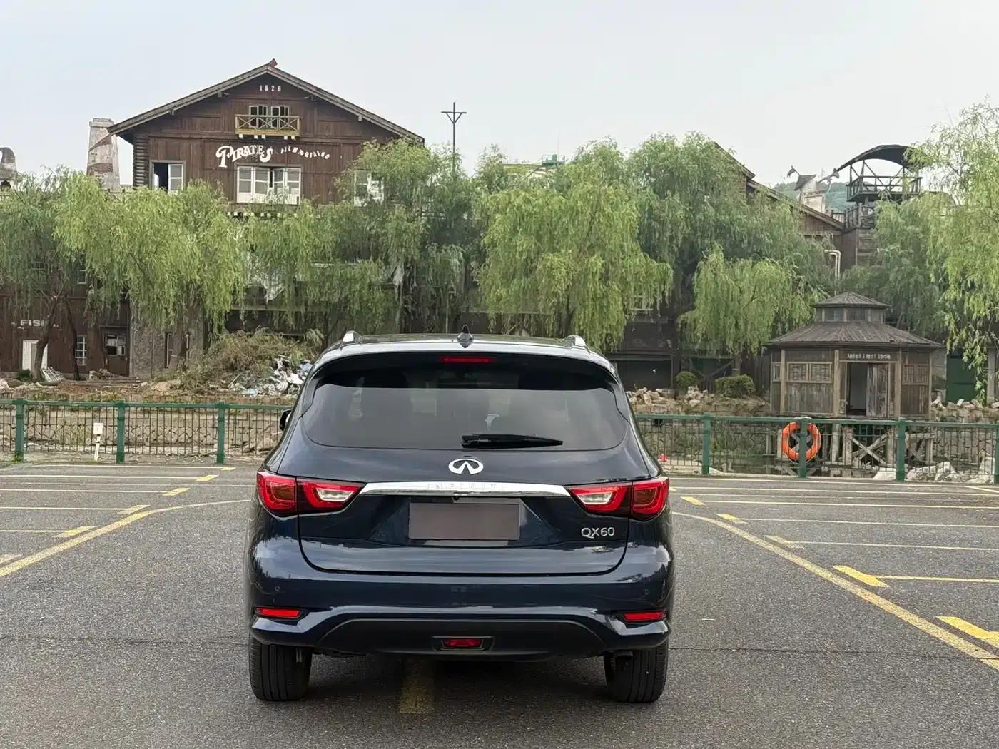 2016 Infiniti QX60 Imported Model 2.5 S/C Hybrid 2WD Premium Edition (China V Emission Standard) — миниатюра 6