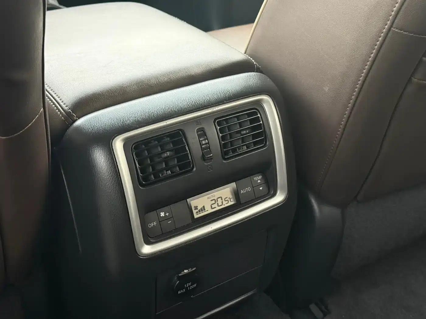 2016 Infiniti QX60 Imported Model 2.5 S/C Hybrid 2WD Premium Edition (China V Emission Standard) — миниатюра 8