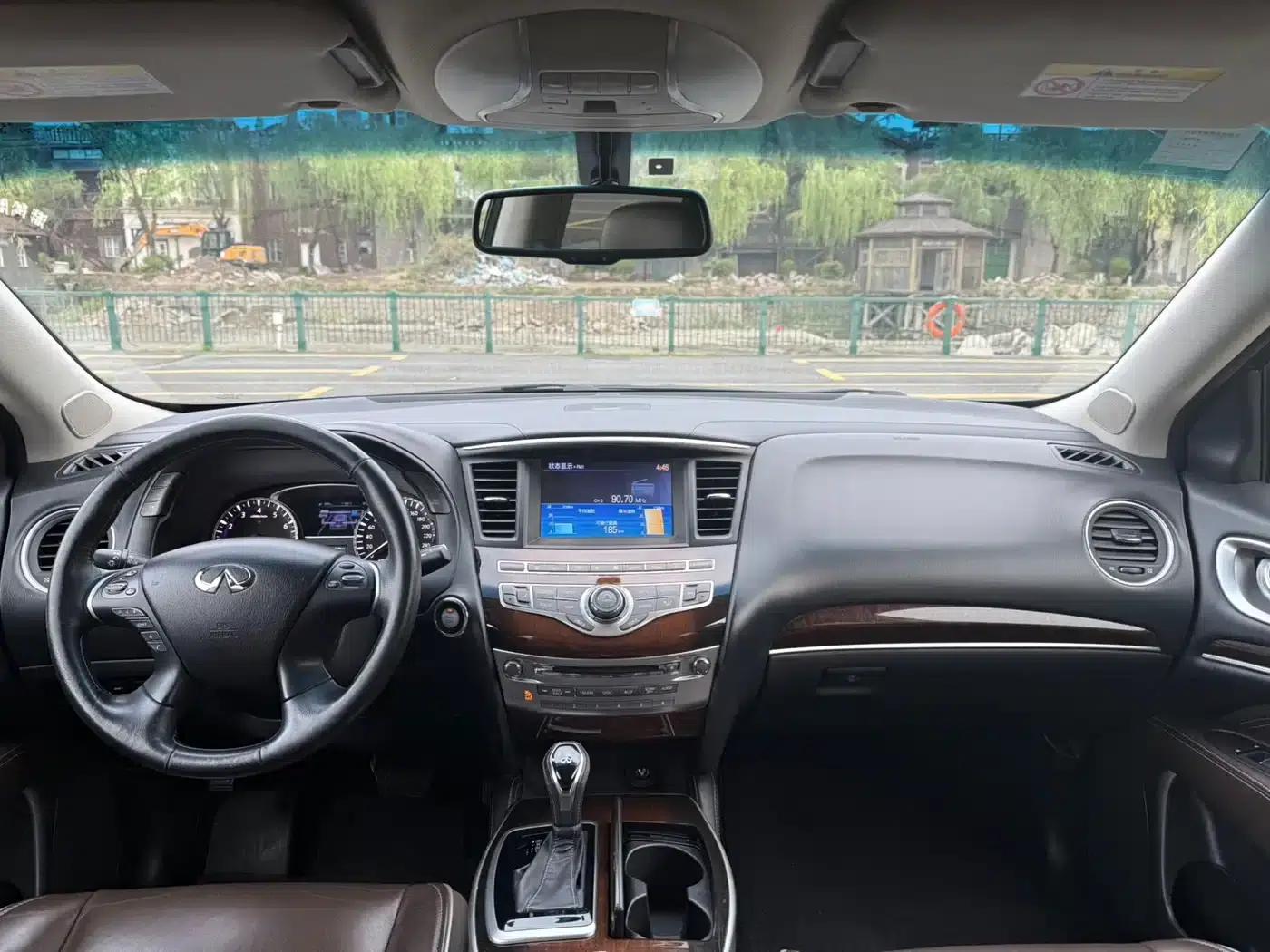 2016 Infiniti QX60 Imported Model 2.5 S/C Hybrid 2WD Premium Edition (China V Emission Standard) — миниатюра 9
