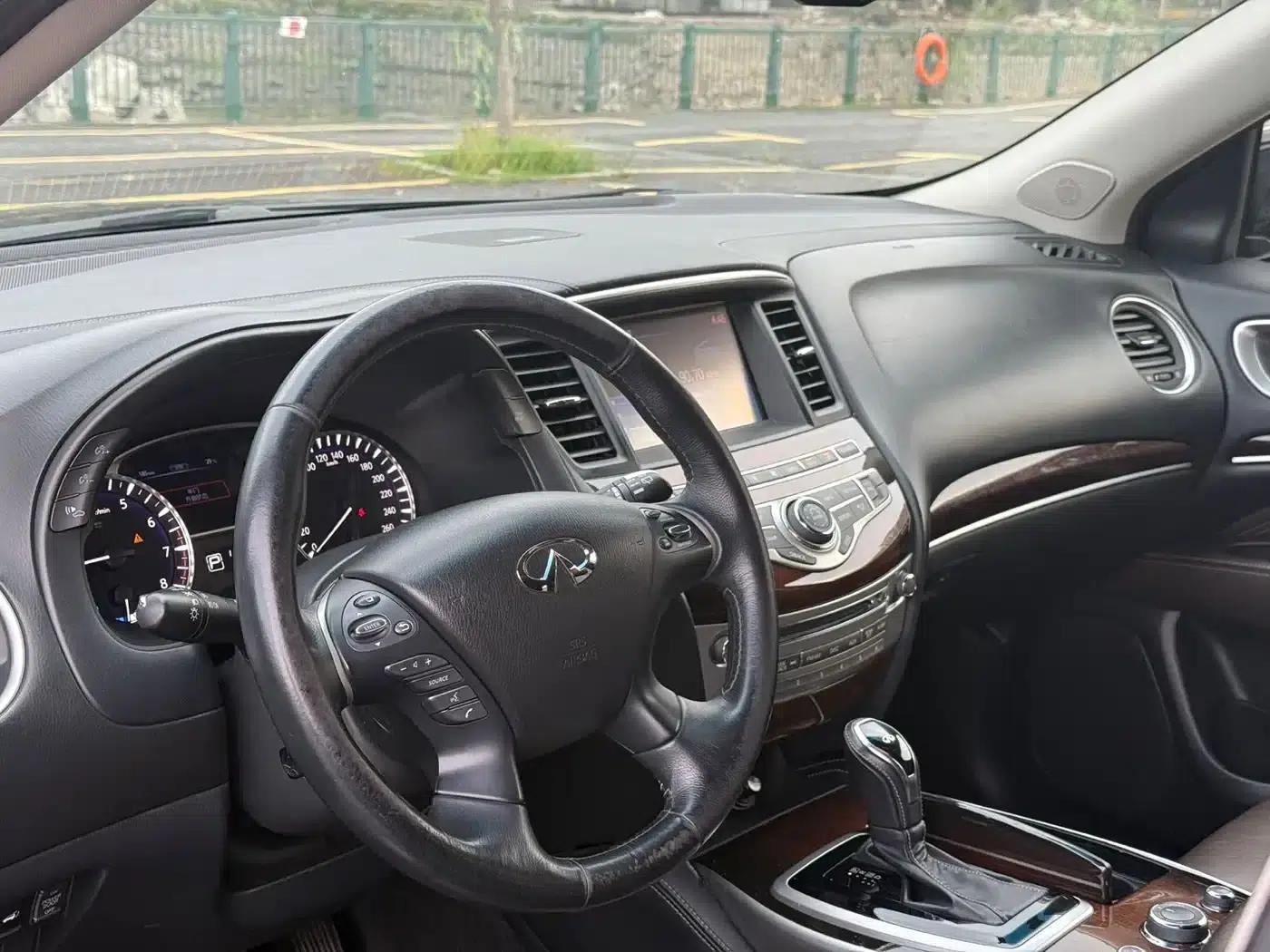 2016 Infiniti QX60 Imported Model 2.5 S/C Hybrid 2WD Premium Edition (China V Emission Standard) — миниатюра 10