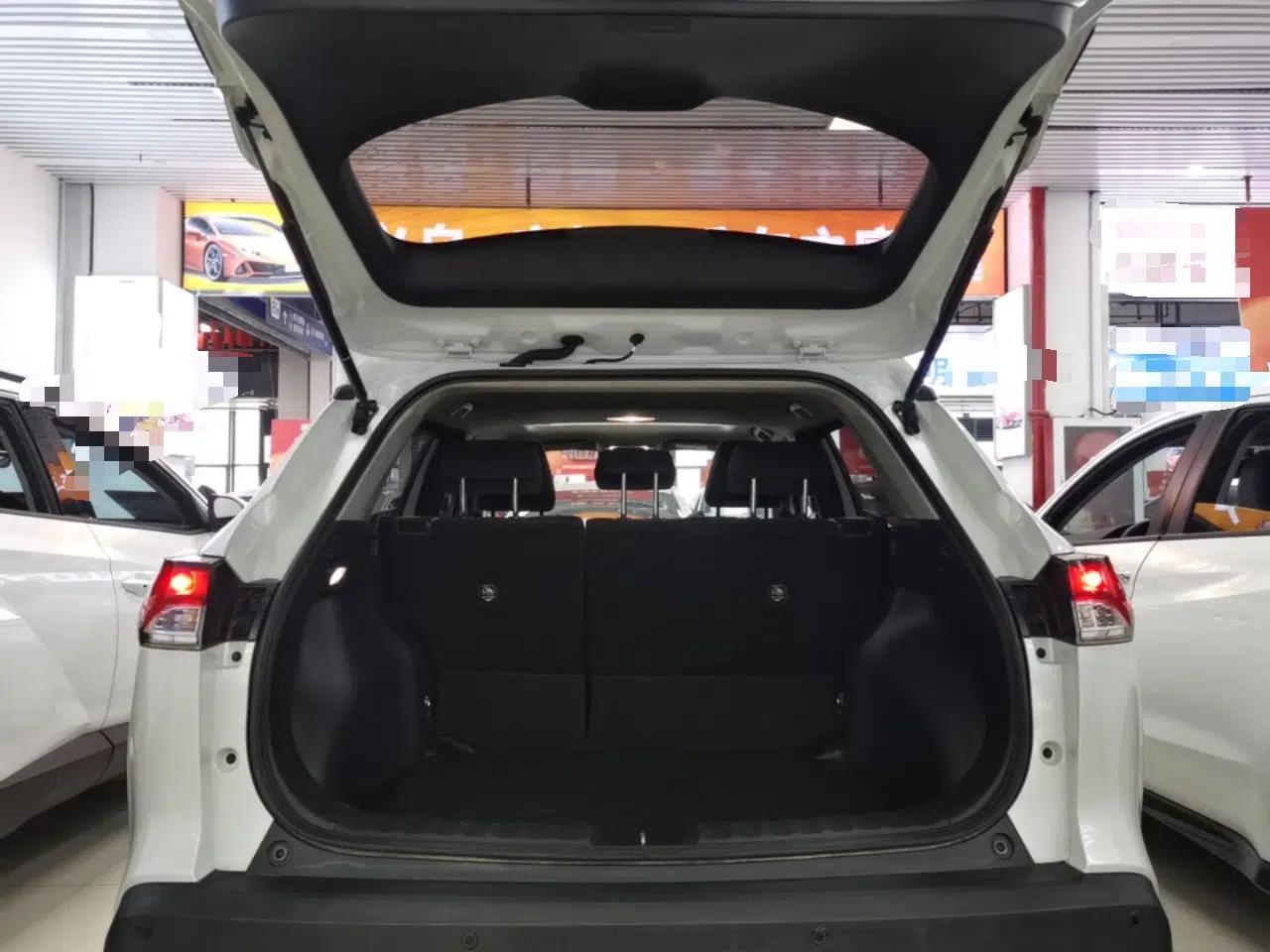 Used Toyota FRONTLANDER 2023 2.0L CVT Leading Edition — миниатюра 27