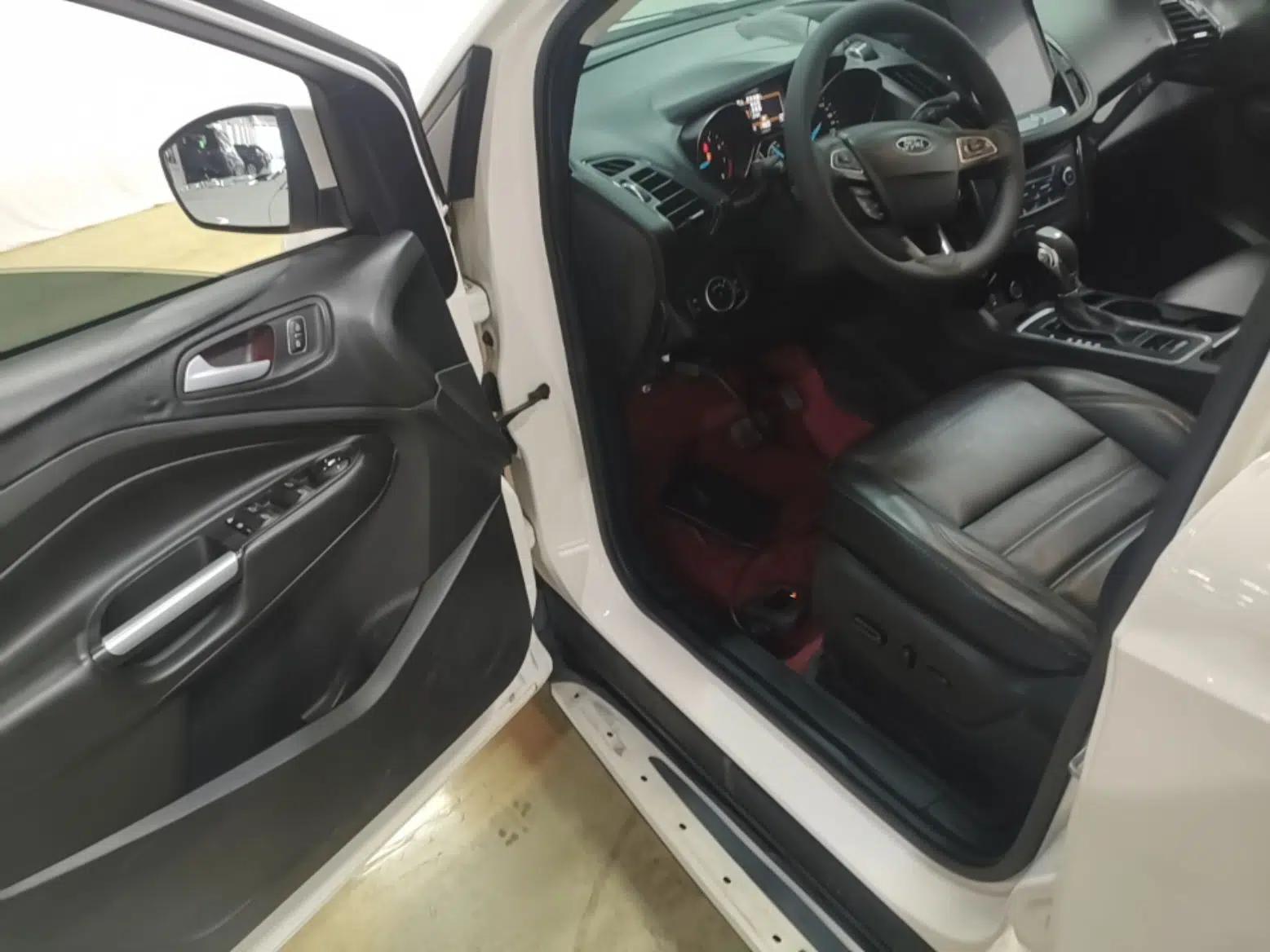 Used Ford Kuga 2019 EcoBoost 180 Two-Wheel-Drive Titanium Plus Model China V Standard — миниатюра 18
