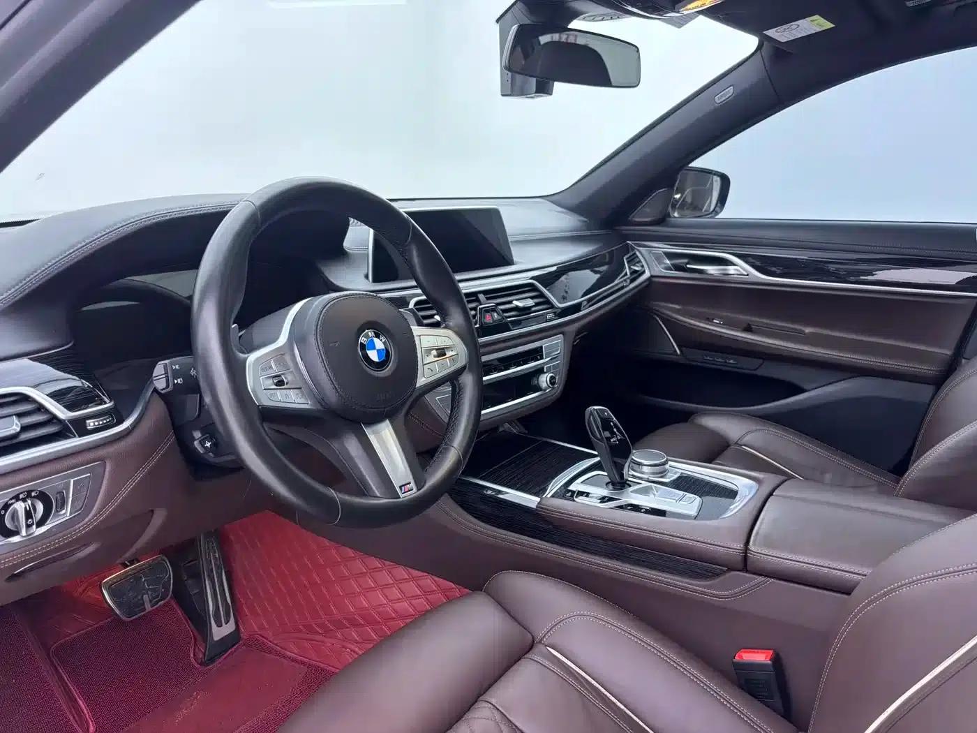 2021 BMW 7 Series 730Li M Sport Package — миниатюра 5