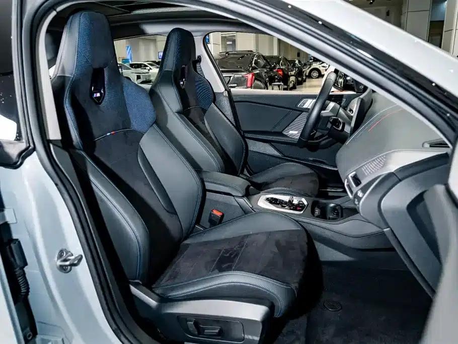 2025 BMW 2 Series 225L M Sport Shadow Edition — миниатюра 21
