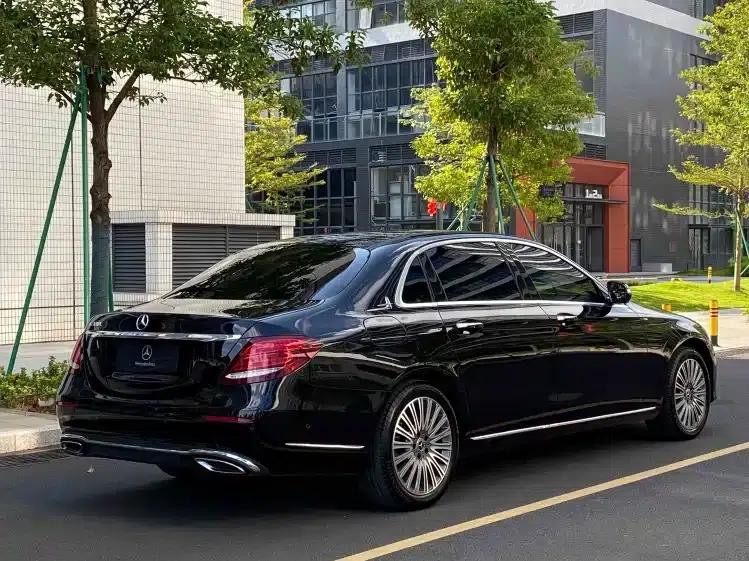 Mercedes-Benz E-Class 2020 Facelift E 300 L Fashion Model — миниатюра 9