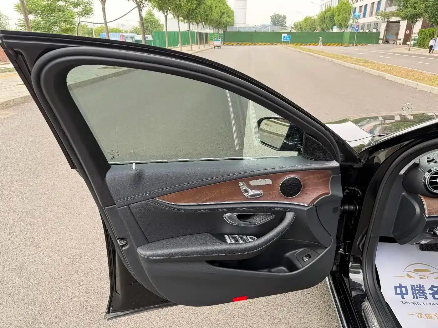 2020 Mercedes-Benz E-Class E 260 L — миниатюра 8