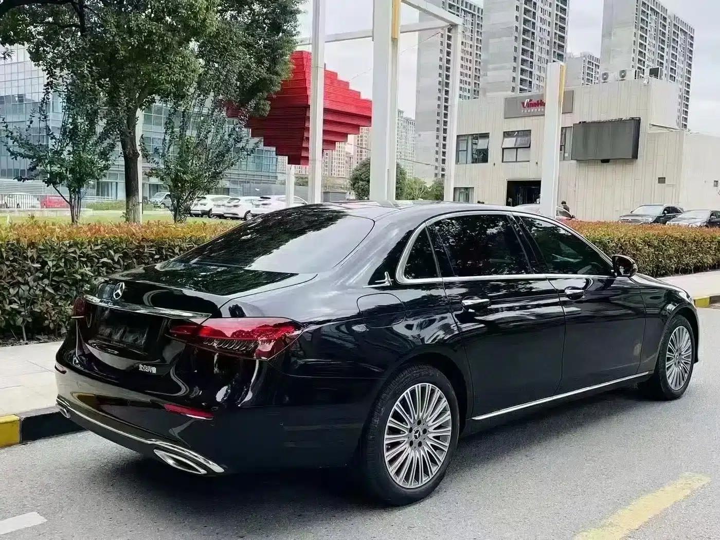 Mercedes-Benz E-Class 2023 E 300 L Fashion Edition — миниатюра 5
