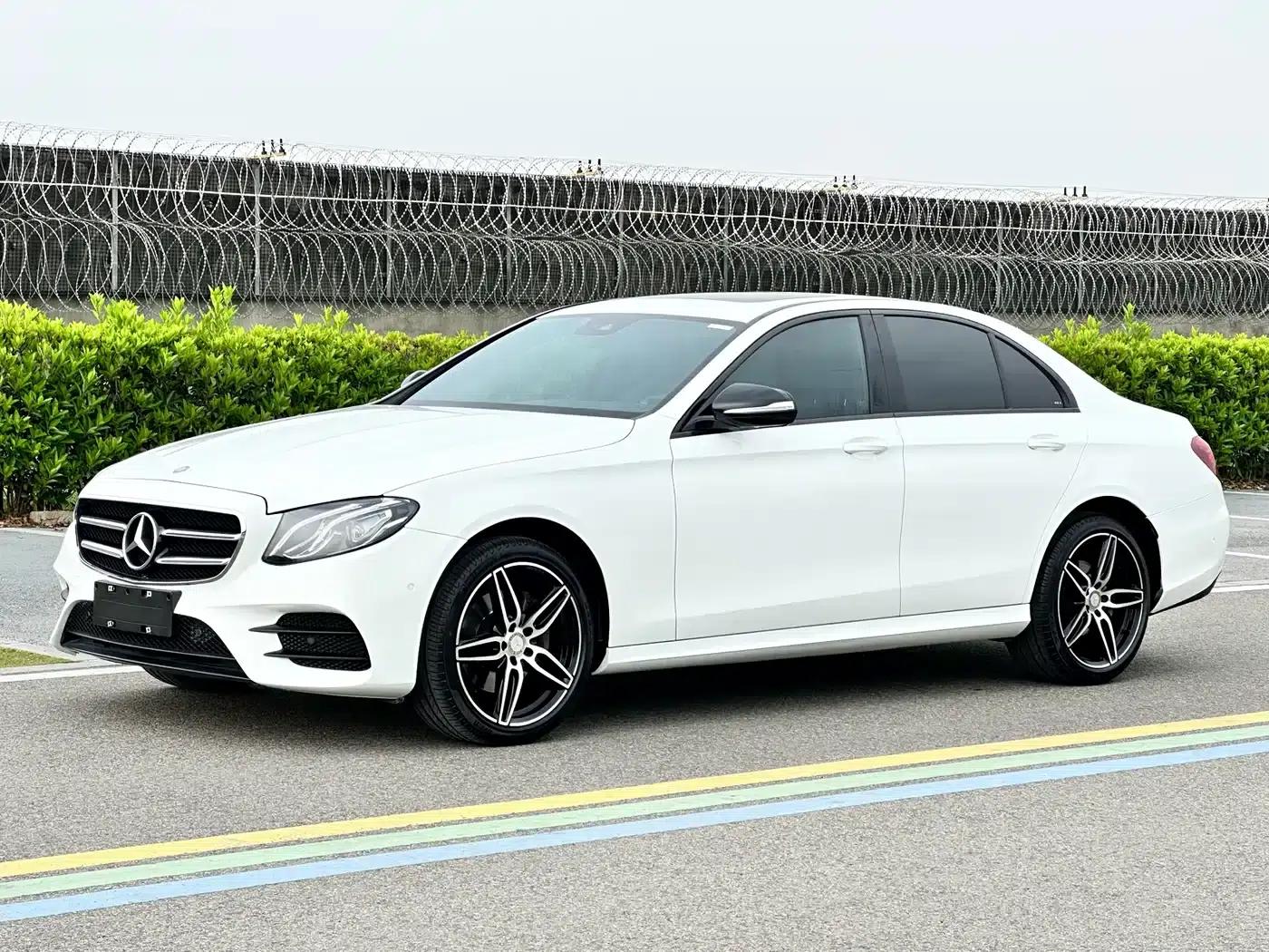 2018 Mercedes-Benz E-Class E 200 Sport 4MATIC — миниатюра 1
