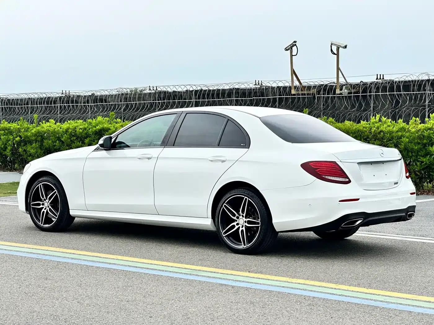 2018 Mercedes-Benz E-Class E 200 Sport 4MATIC — миниатюра 4