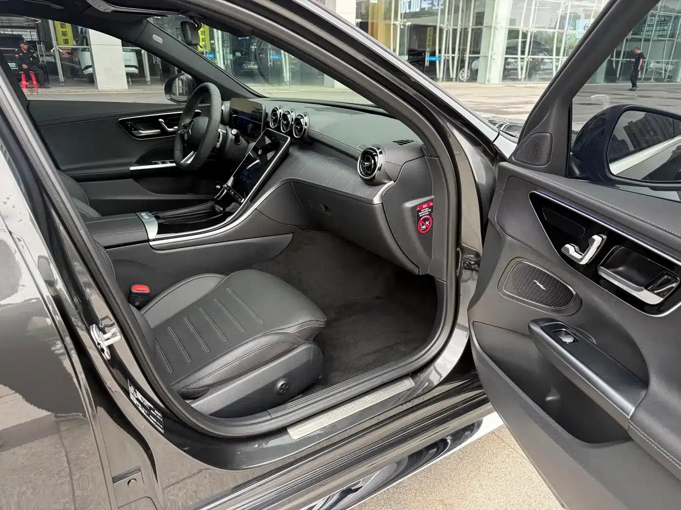 2024 Mercedes-Benz C-Class C 200 L Sport Edition — миниатюра 6