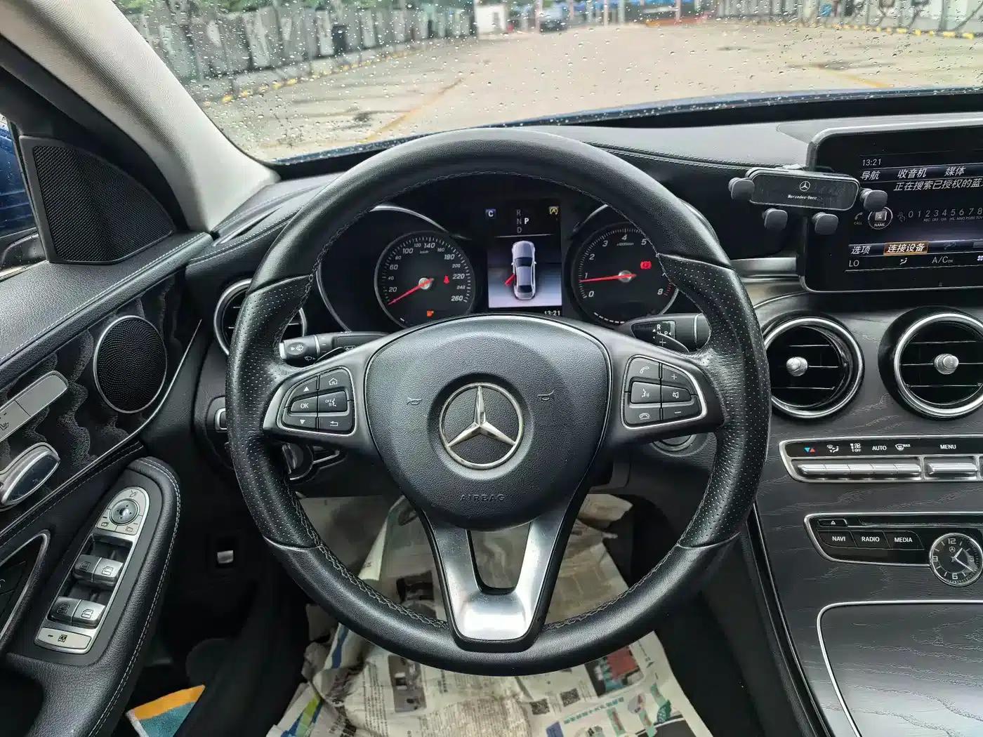 2018 Mercedes-Benz C-Class C 200 L Sport Edition — миниатюра 7
