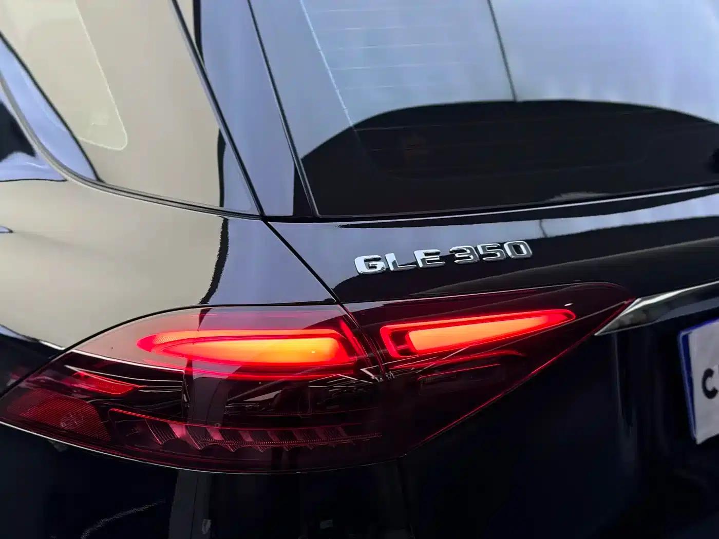 Imported Mercedes-Benz GLE 2024 Facelift GLE 350 4MATIC Fashion Model — миниатюра 27