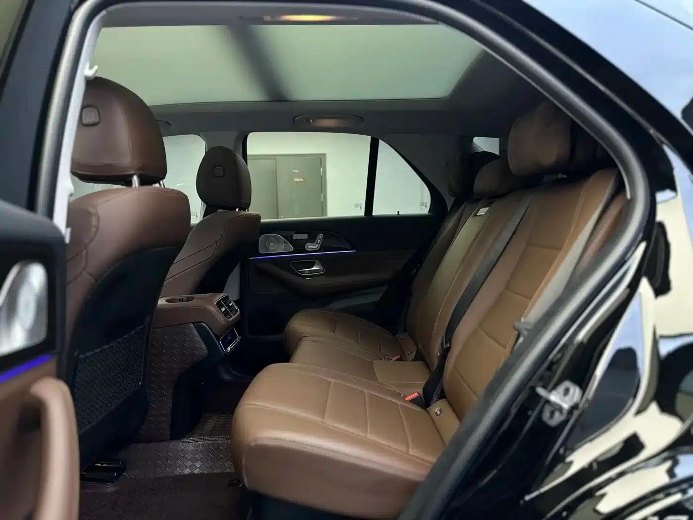 Imported Mercedes-Benz GLE 2024 Facelift GLE 350 4MATIC Fashion Model — миниатюра 7
