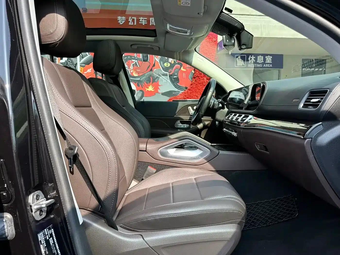 Imported Mercedes-Benz GLE 2021 GLE 350 4MATIC Fashion Model — миниатюра 15