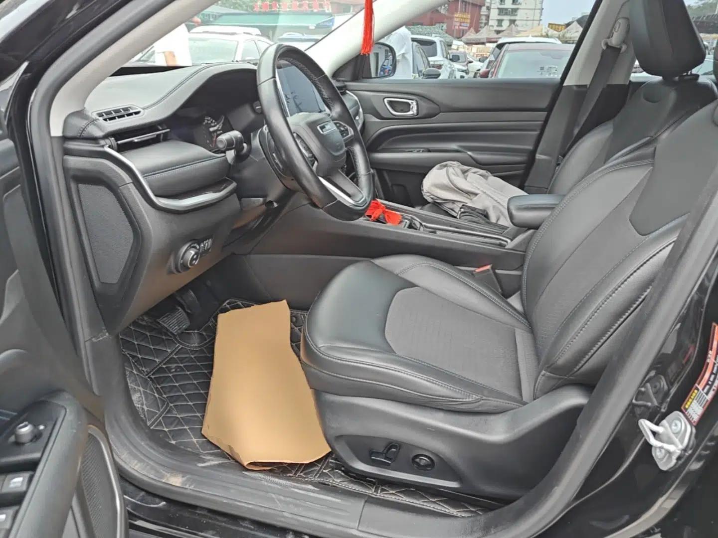 Used Jeep Compass 2021 220T Automatic Leading Edition — миниатюра 17
