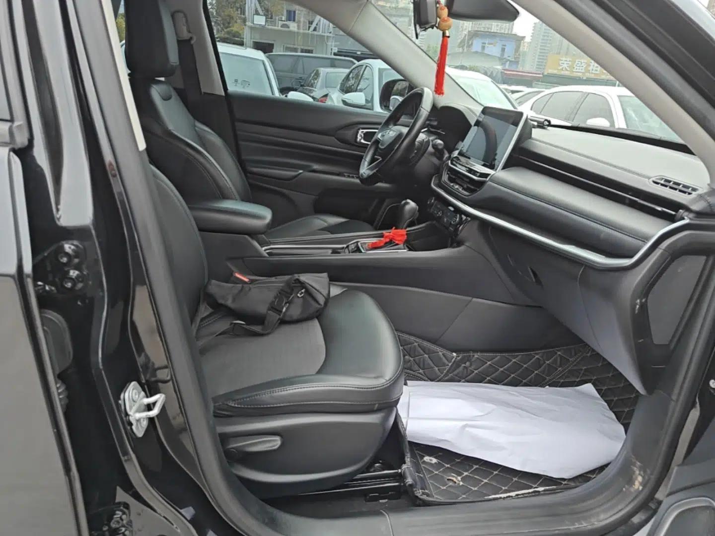 Used Jeep Compass 2021 220T Automatic Leading Edition — миниатюра 19