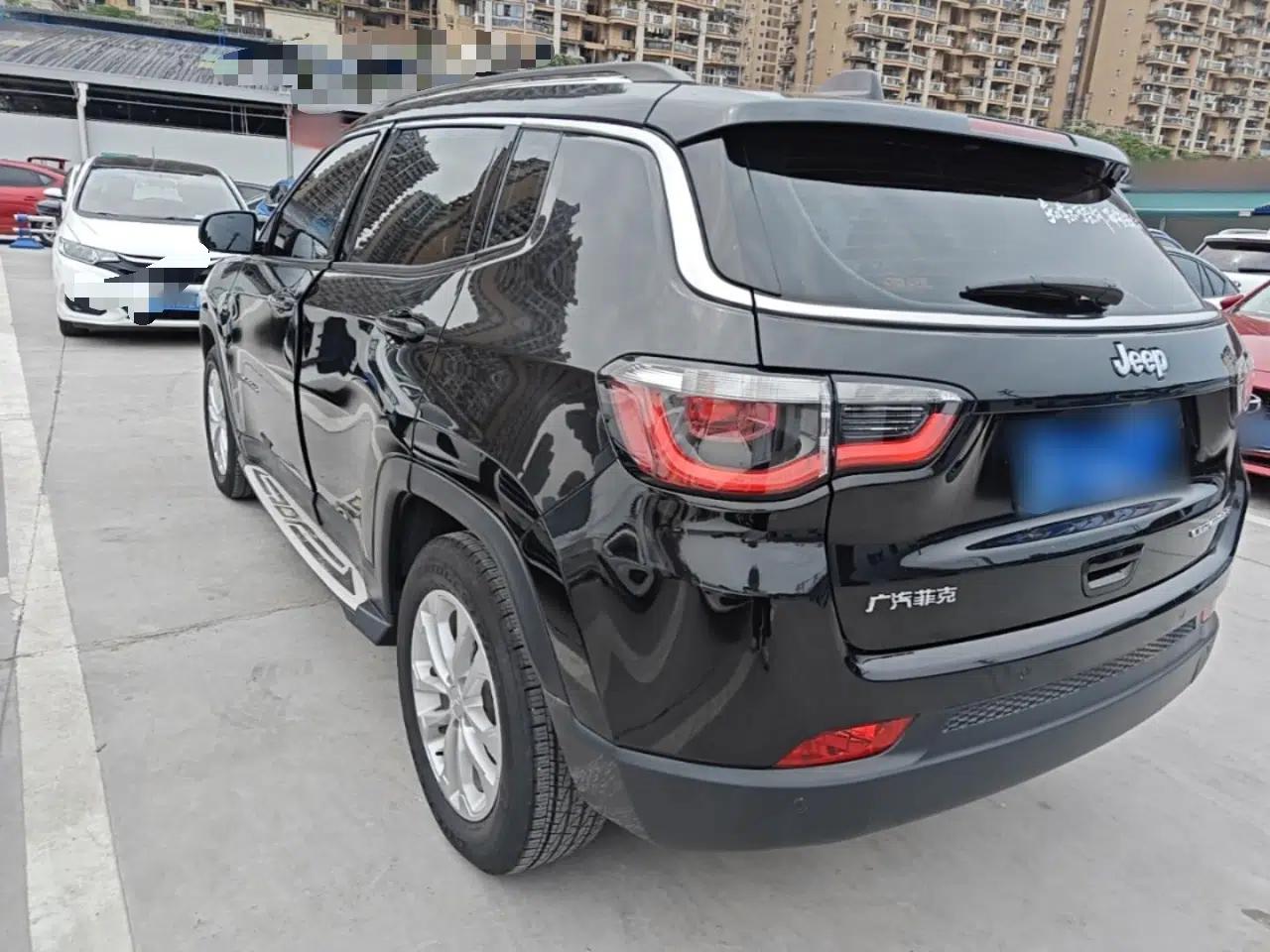 Used Jeep Compass 2021 220T Automatic Leading Edition — миниатюра 4