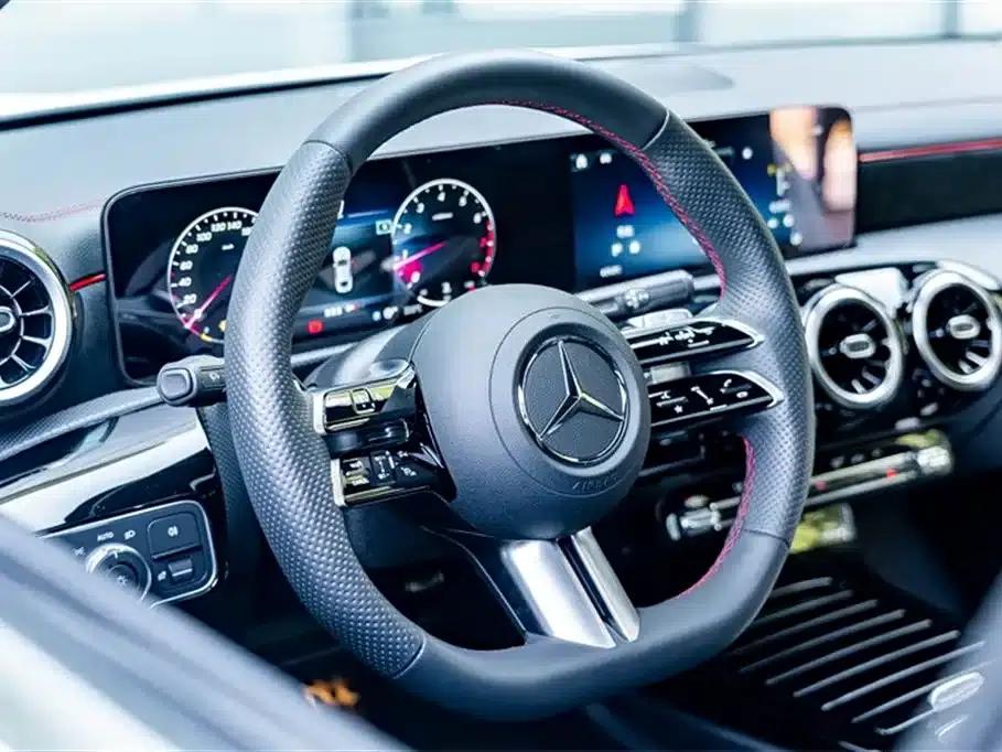 Mercedes-Benz CLA (Imported) 2024 Facelift CLA 200 — миниатюра 11