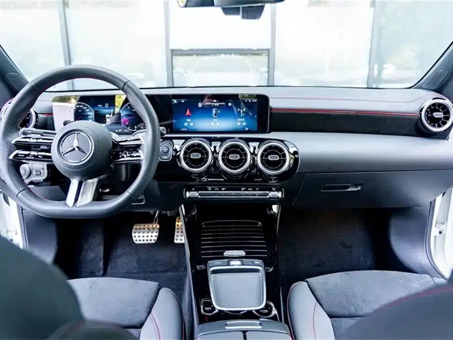 Mercedes-Benz CLA (Imported) 2024 Facelift CLA 200 — миниатюра 13
