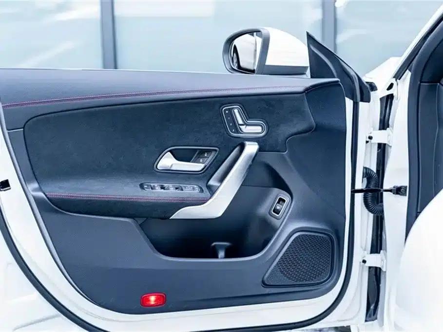 Mercedes-Benz CLA (Imported) 2024 Facelift CLA 200 — миниатюра 17