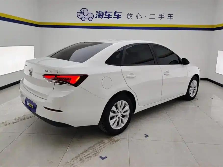 Buick Excelle 2021 Facelift Classic 1.5L Automatic Elite — миниатюра 3