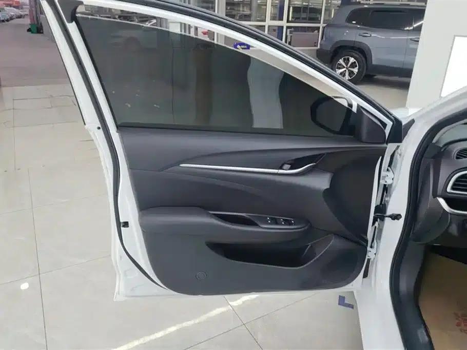 Buick Excelle 2021 Facelift Classic 1.5L Automatic Elite — миниатюра 7