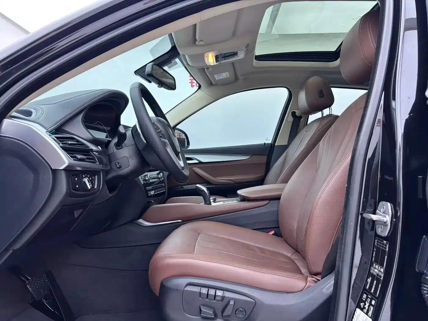 BMW X6 2018 xDrive35i Leading Edition — миниатюра 6