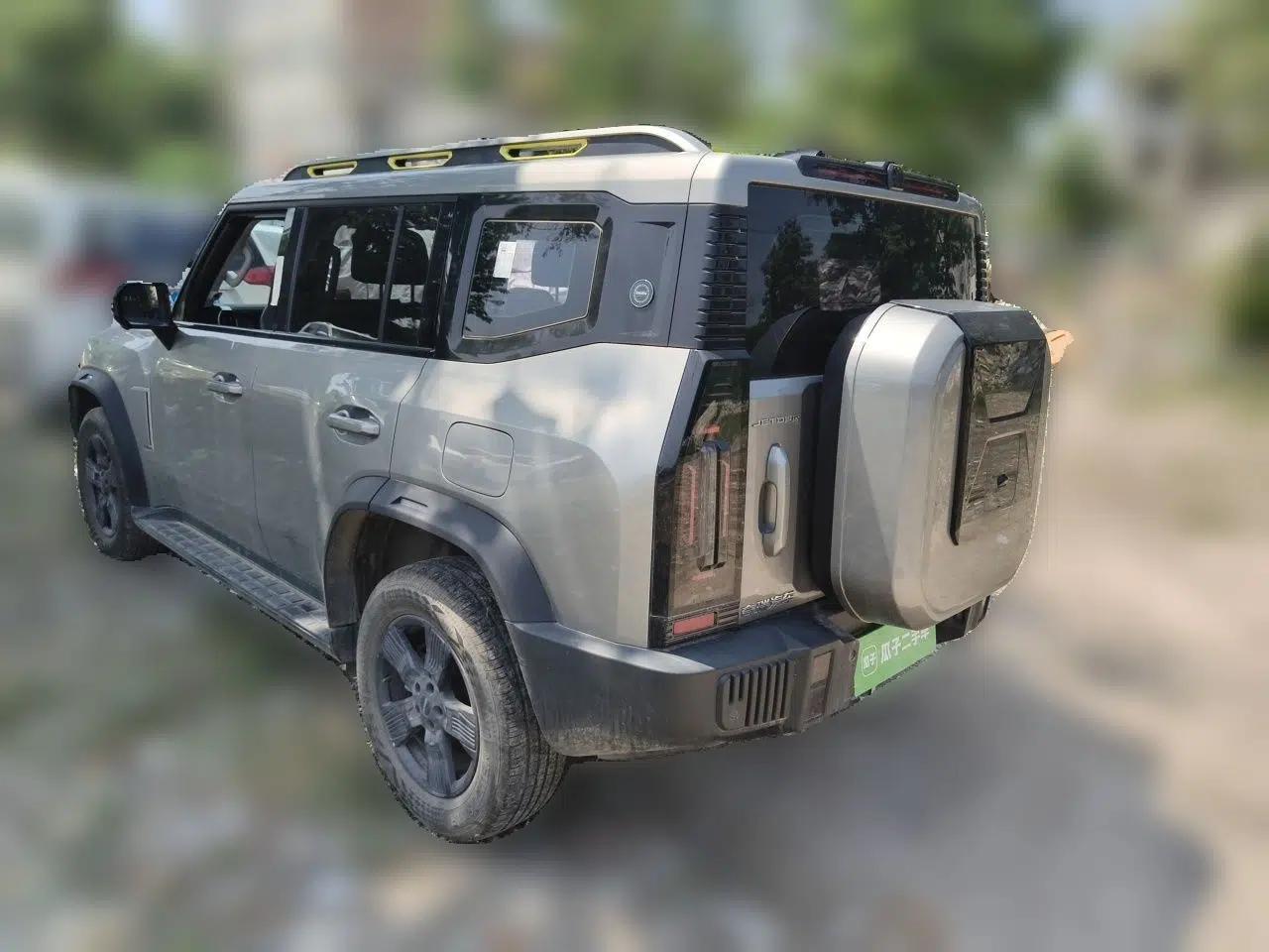 Used JETOUR Traveler 2023 1.5T Two-Wheel Drive Discovery PRO — миниатюра 4