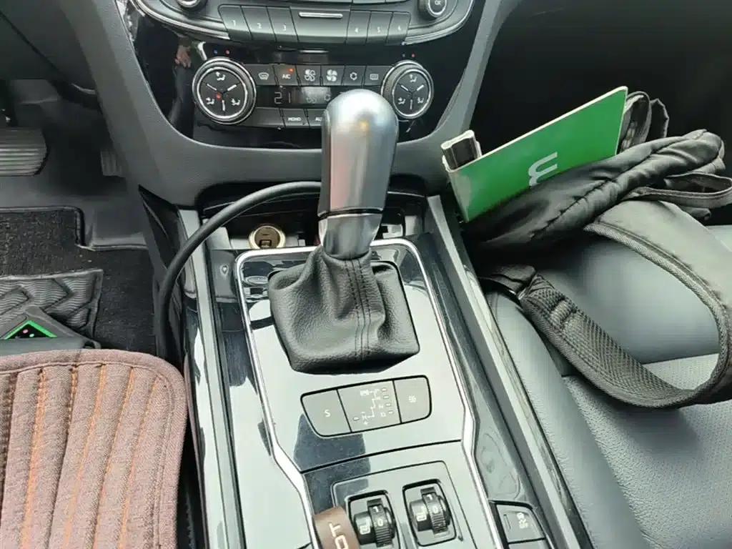 Peugeot 508 2015 1.6THP Automatic Premium Edition — миниатюра 14