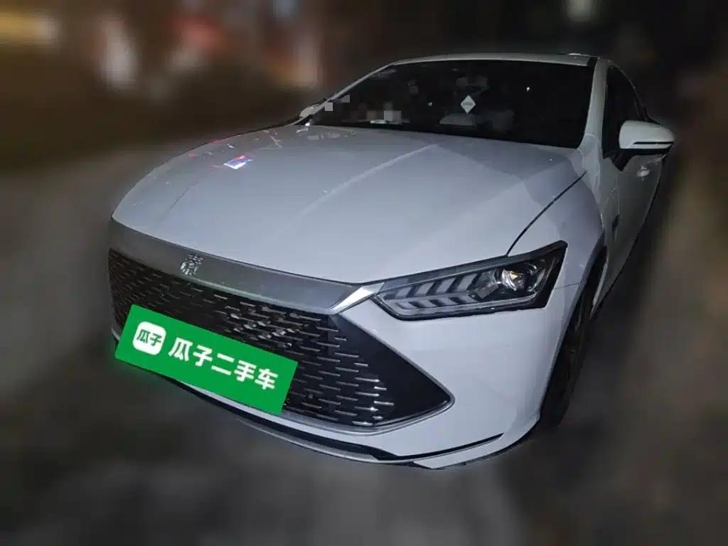Qin PLUS 2021 DM-i 120KM Premium Edition — миниатюра 1