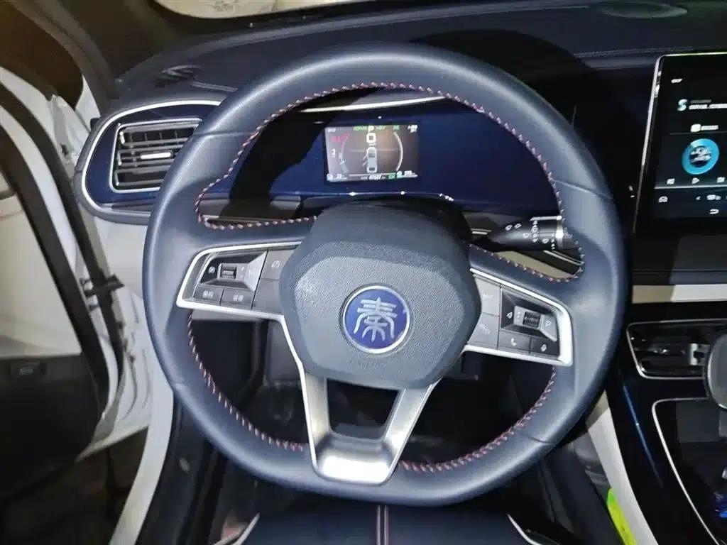 Qin PLUS 2021 DM-i 120KM Premium Edition — миниатюра 3