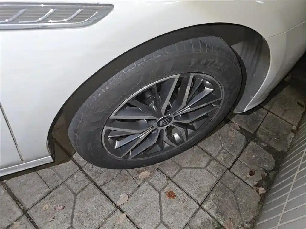 Qin PLUS 2021 DM-i 120KM Premium Edition — миниатюра 23