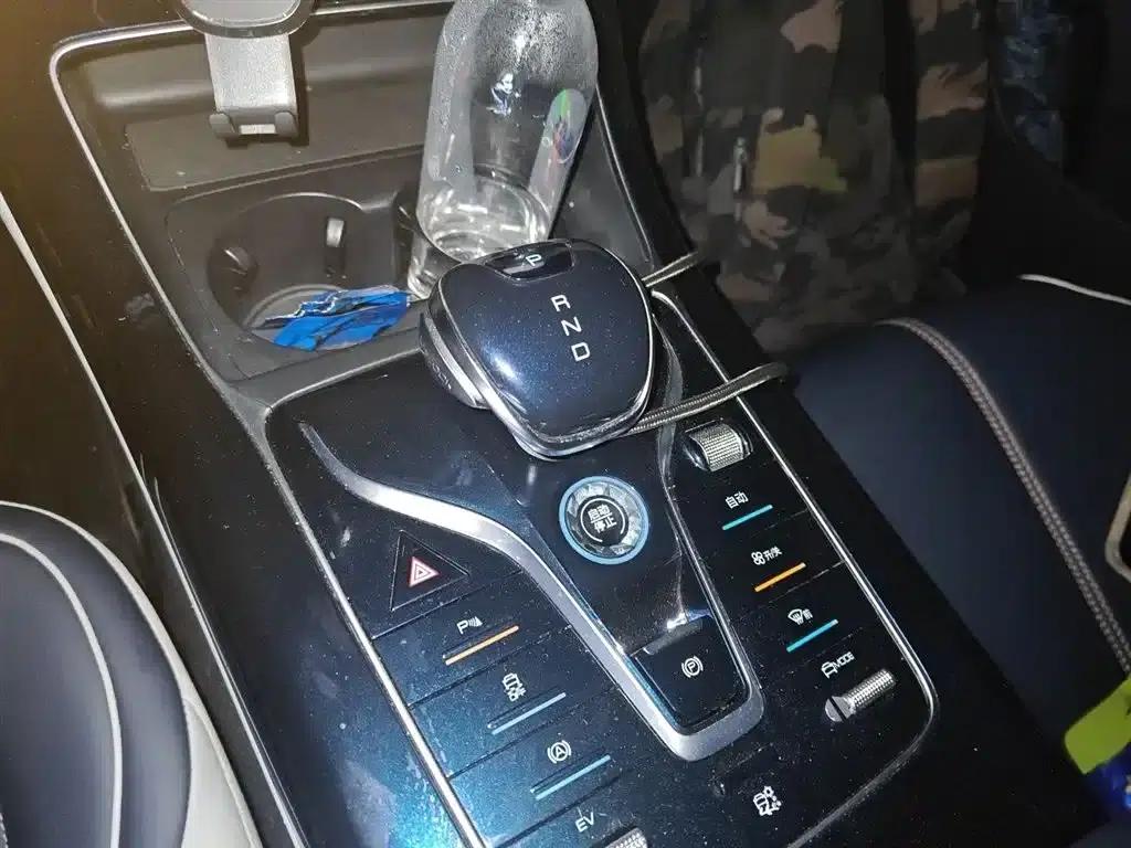 Qin PLUS 2021 DM-i 120KM Premium Edition — миниатюра 7