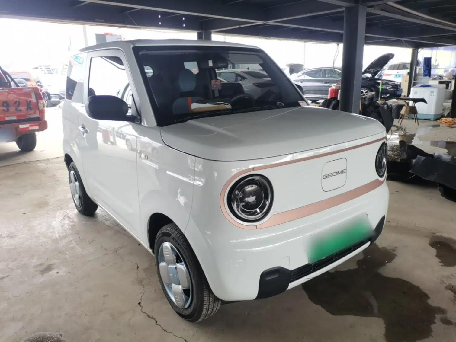Used Geely Galaxy Panda 2024 Panda Mini 200km Endurance Bear — миниатюра 3