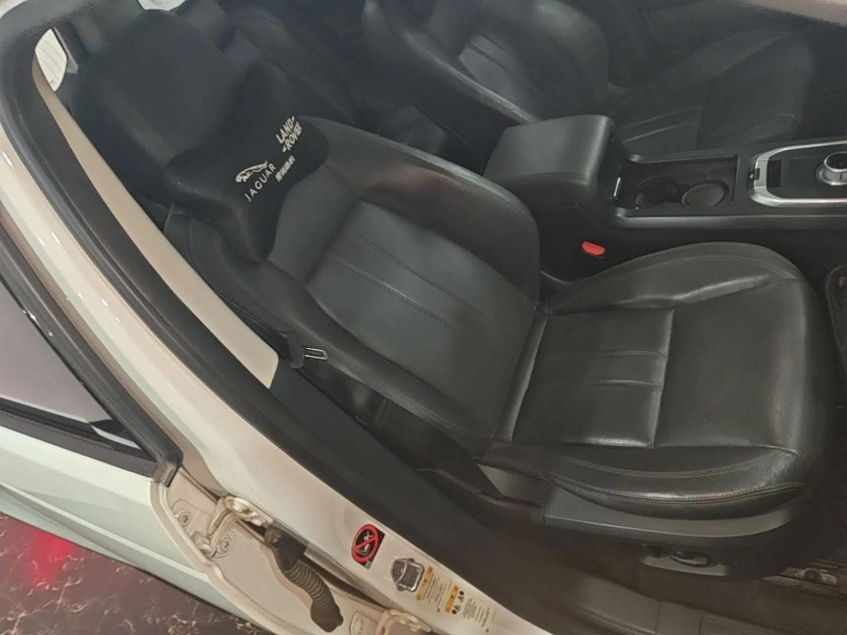 Used Land Rover Discovery Sport 2016 2.0T SE — миниатюра 19