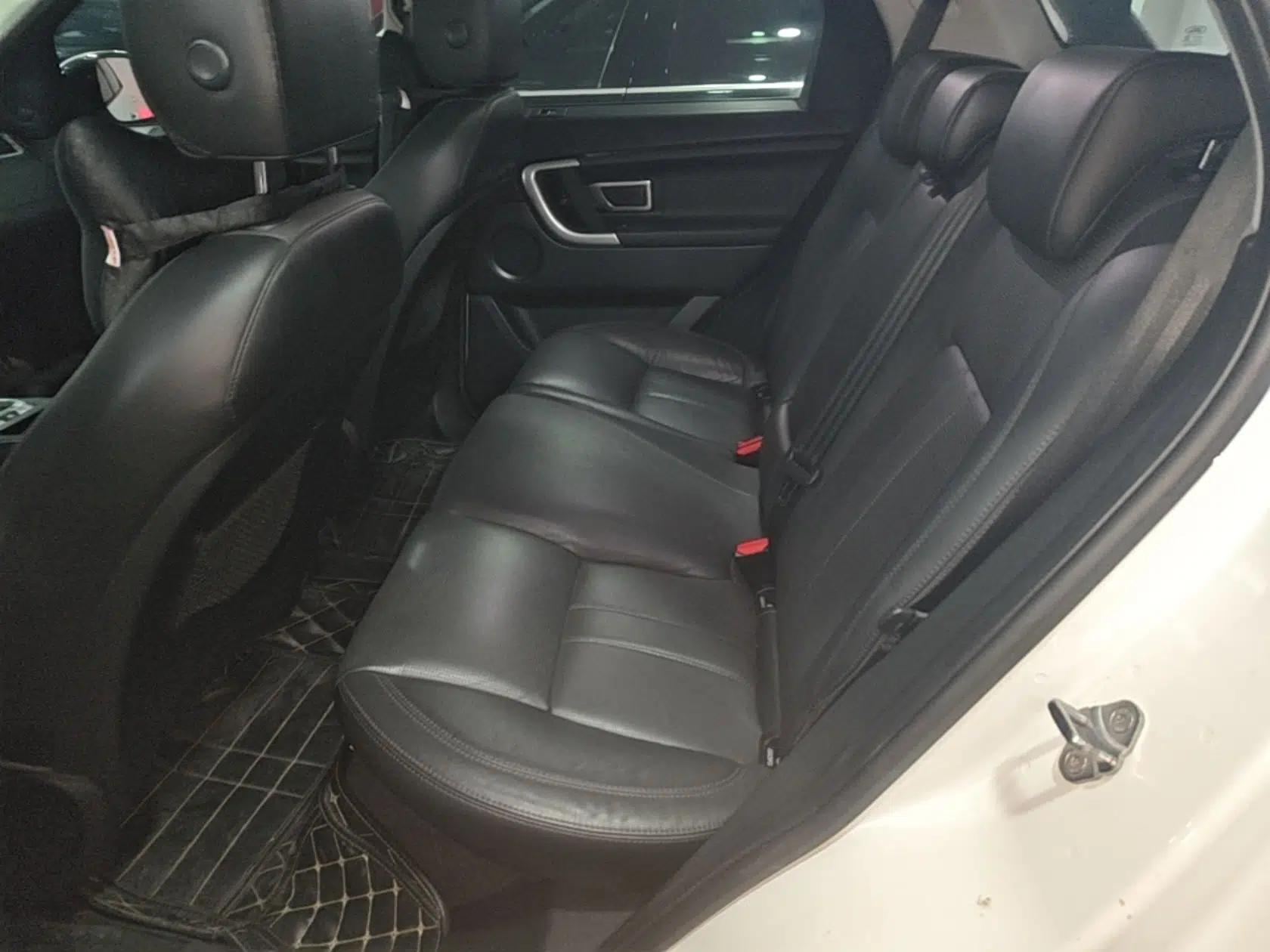 Used Land Rover Discovery Sport 2016 2.0T SE — миниатюра 20