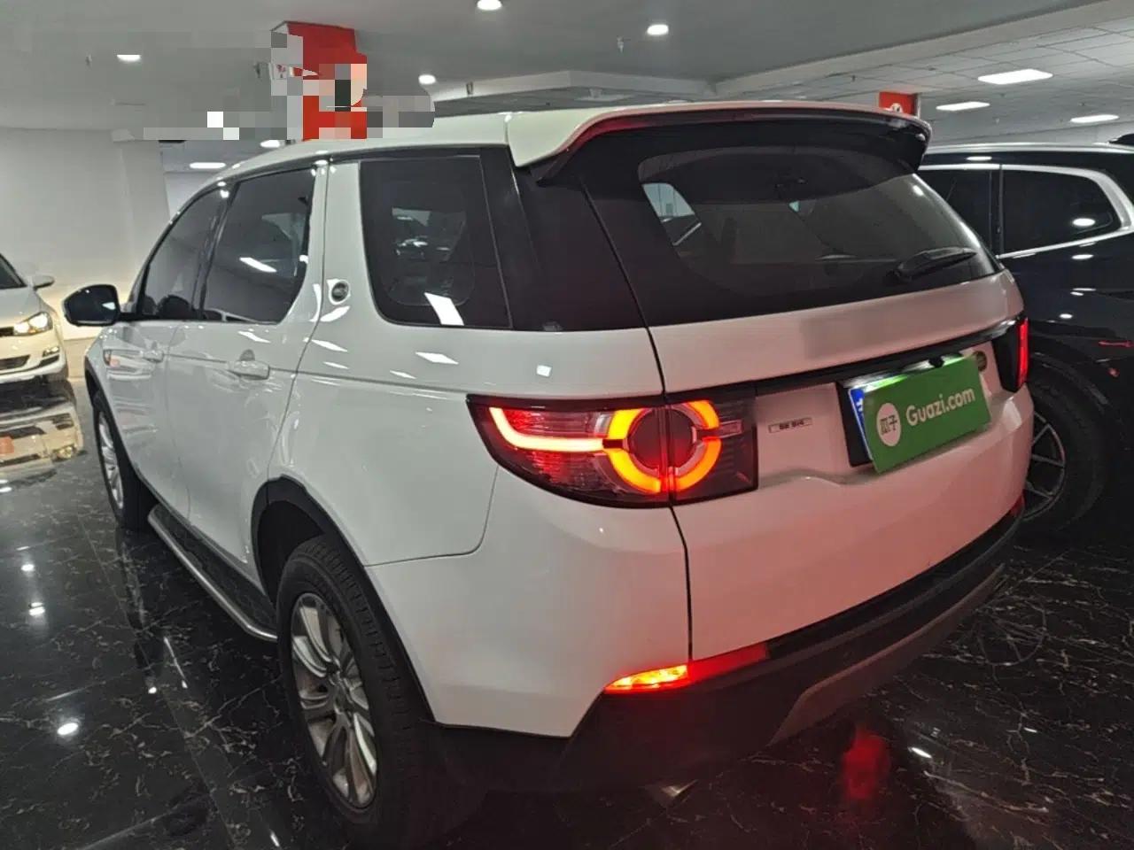 Used Land Rover Discovery Sport 2016 2.0T SE — миниатюра 4
