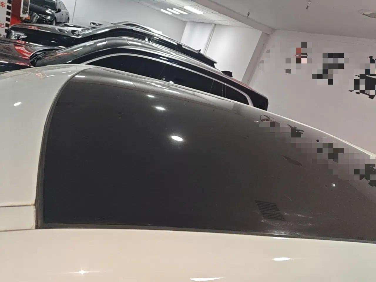 Used Land Rover Discovery Sport 2016 2.0T SE — миниатюра 7