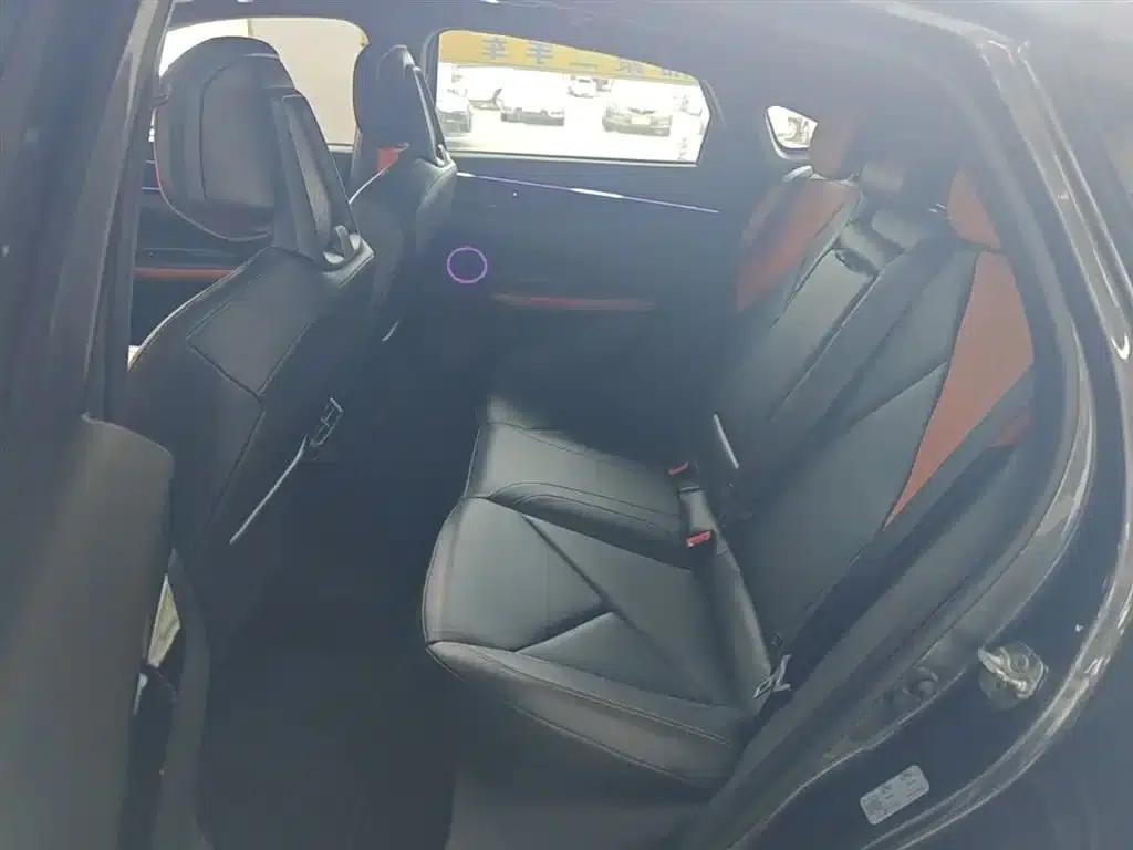 Changan UNI-V 2022 1.5T Premium Edition — миниатюра 17