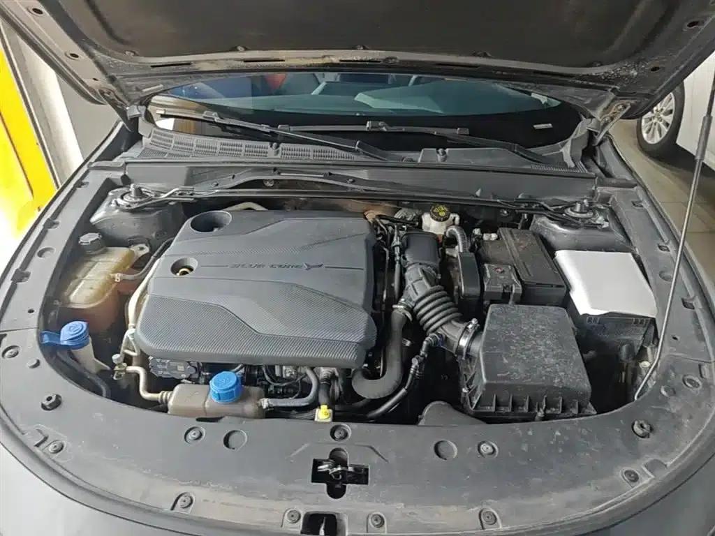 Changan UNI-V 2022 1.5T Premium Edition — миниатюра 20