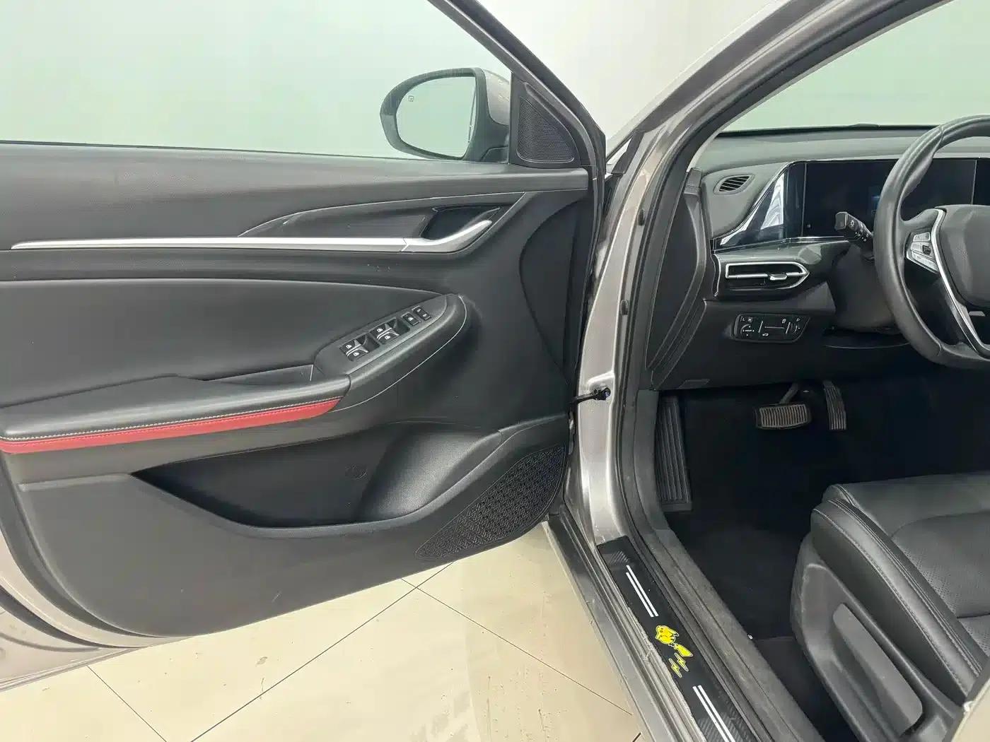Changan Eado 2021 PLUS Blue Whale NE 1.4T GDI DCT Premium Edition — миниатюра 5