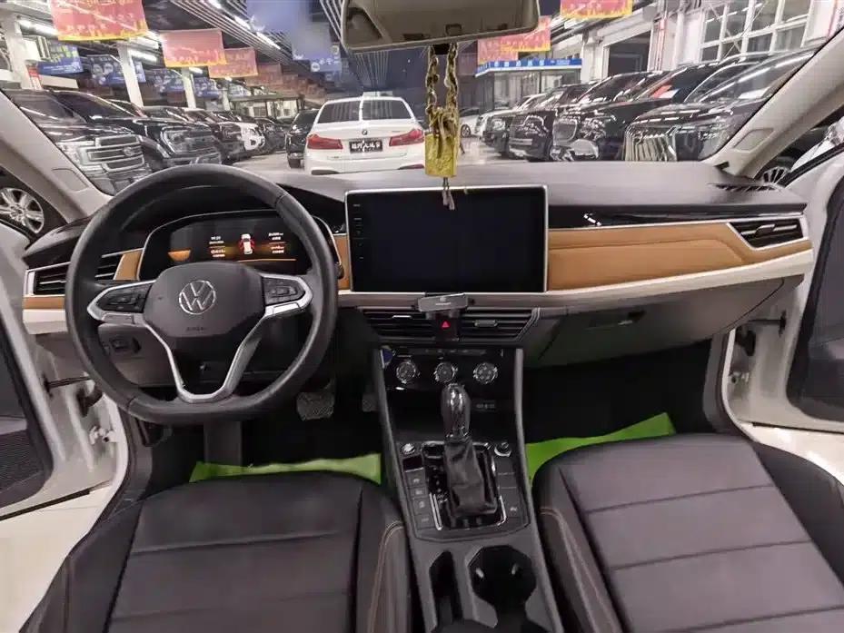 2024 Volkswagen Bora 280TSI DSG Comfort Edition — миниатюра 8
