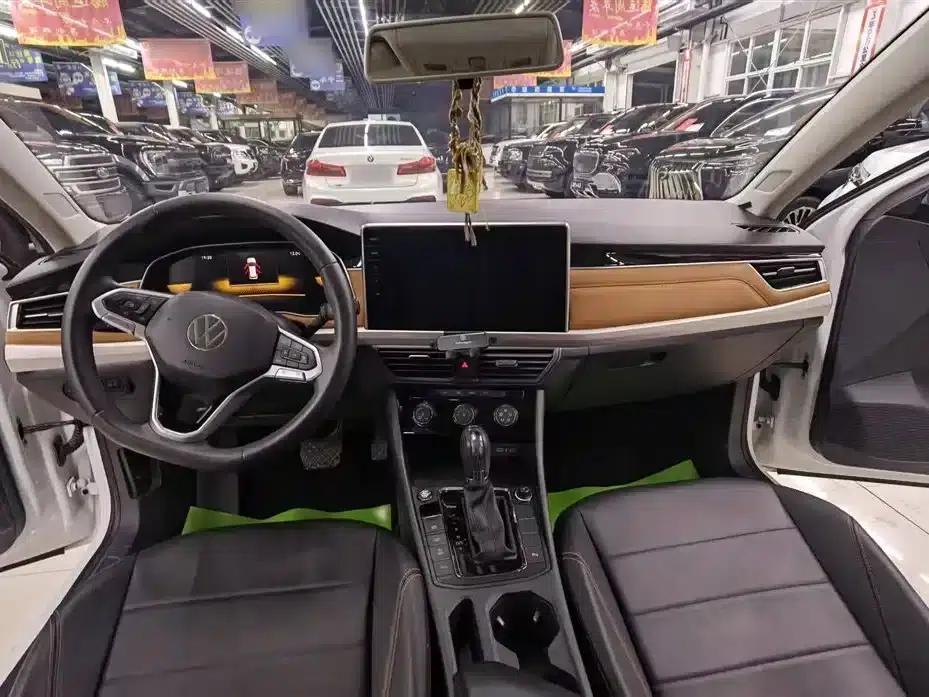 2024 Volkswagen Bora 280TSI DSG Comfort Edition — миниатюра 9