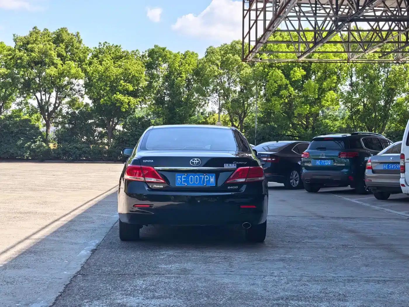 2011 Camry 240G Luxury Anniversary Edition — миниатюра 5