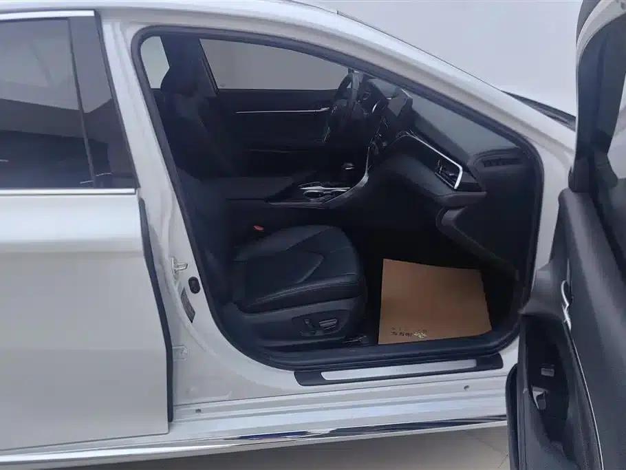 2023 Camry 2.0G Luxury Edition — миниатюра 8