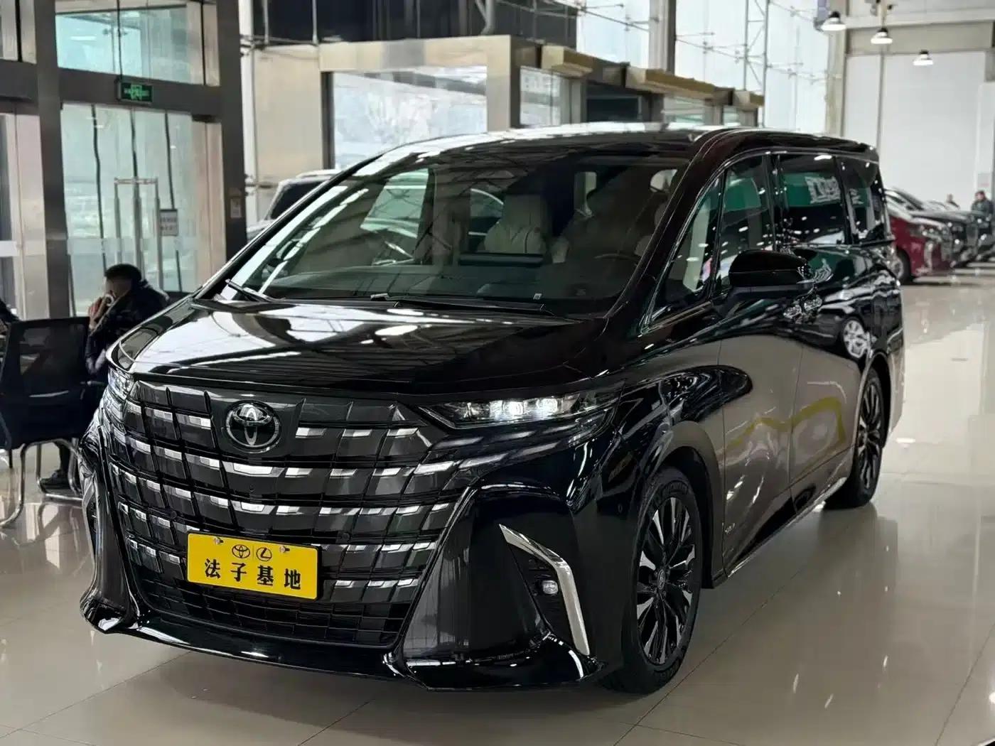 2024 Alphard Hybrid 2.5L Premium Edition — миниатюра 5