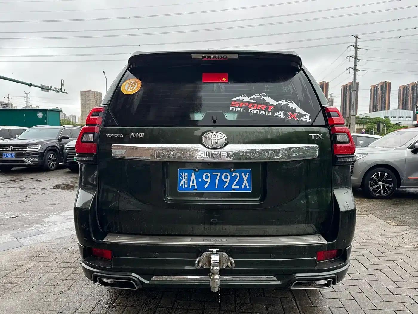 2016 Prado 2.7L Automatic Standard Edition — миниатюра 5