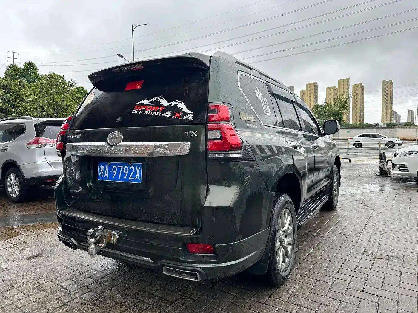2016 Prado 2.7L Automatic Standard Edition — миниатюра 6
