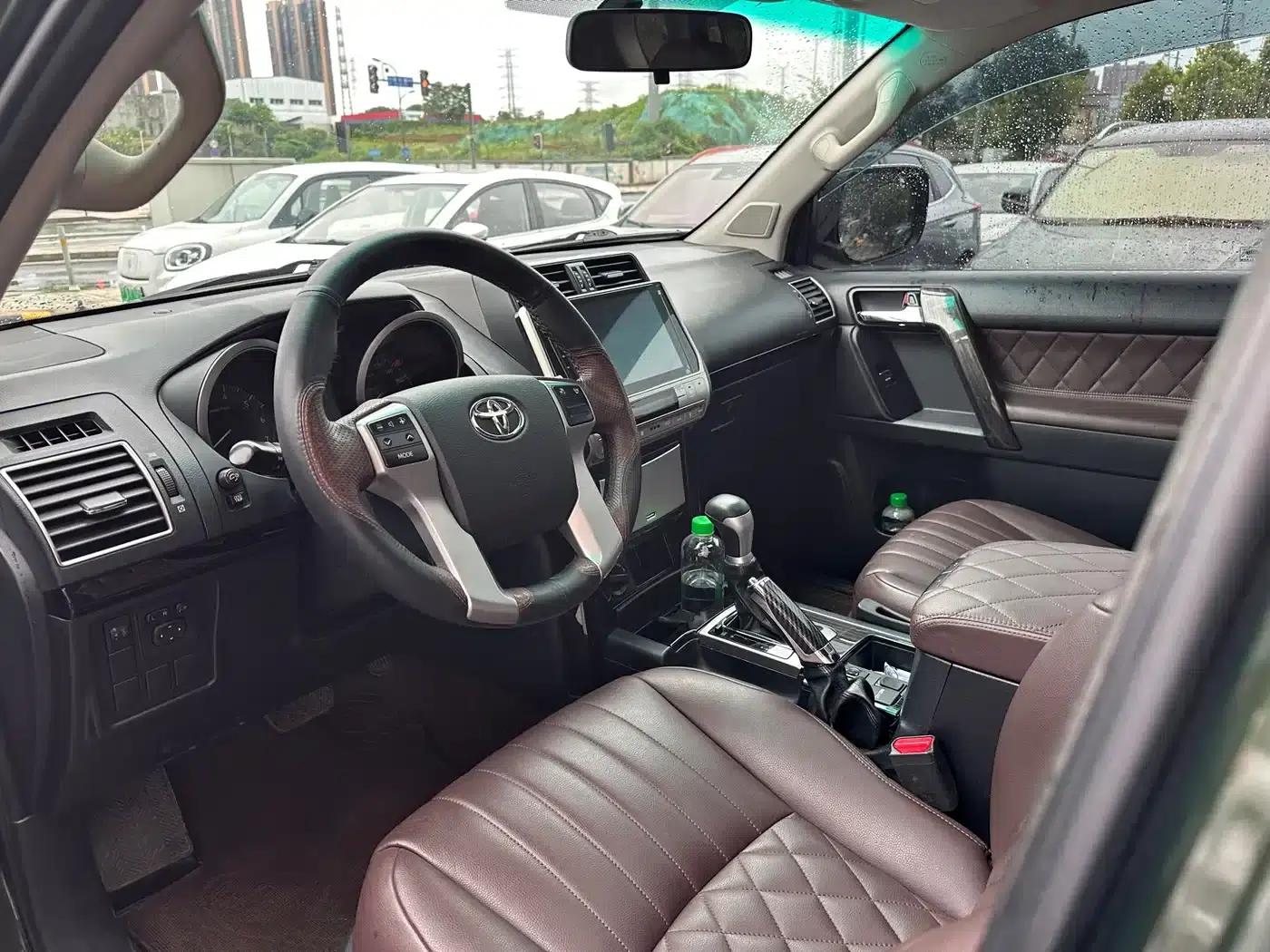 2016 Prado 2.7L Automatic Standard Edition — миниатюра 7